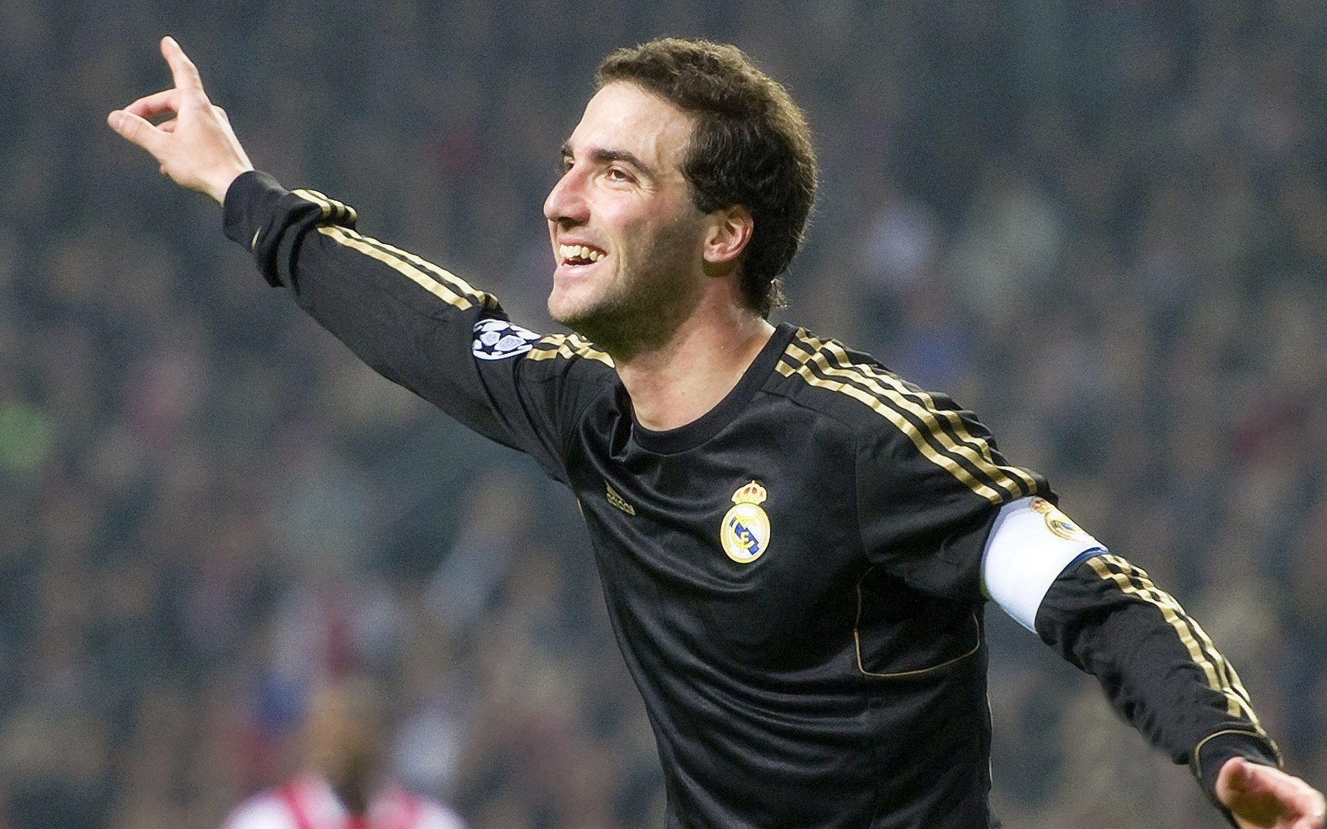 开云娱乐-Scout连续三场比赛得分超过赛况扑朔迷离，切尔西挑战极限！